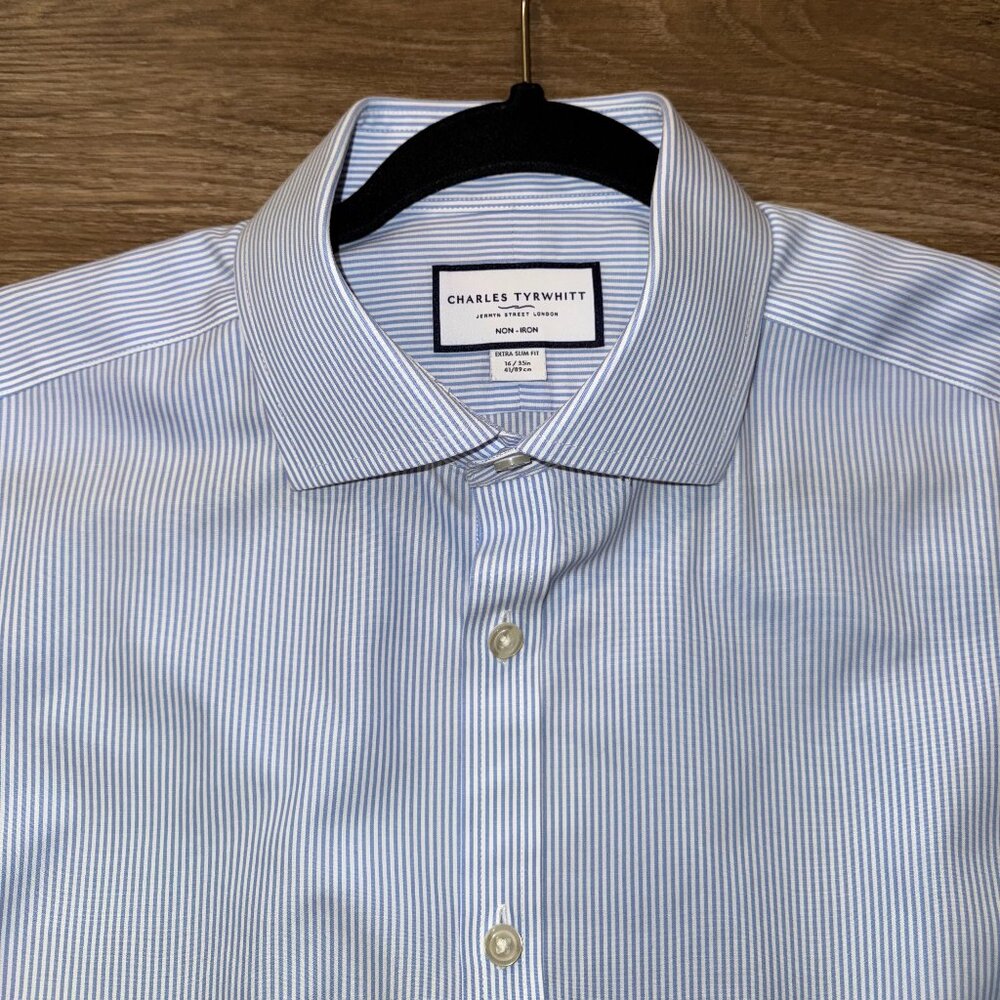 16" Charles Tyrwhitt Blue Bengal Stripe Spread Collar Non-Iron Twill Shirt ESF